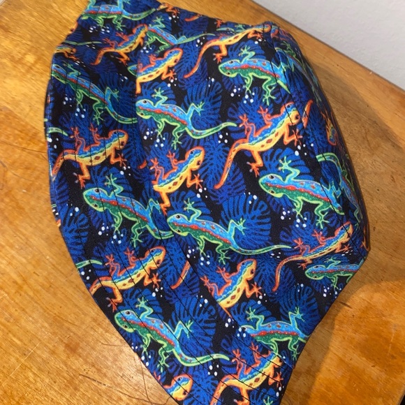 Bucket Hat- lizards - Picture 2 of 3